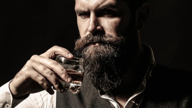Ladies does it matter to you what a man drinks when he goes to a bar?