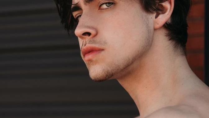 What is your fav hair colour on guys?