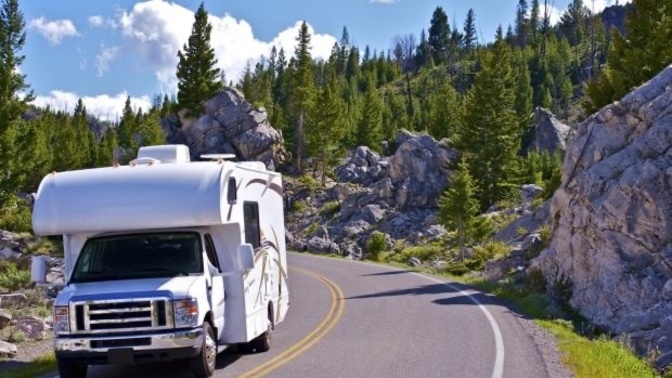 Girls, do you like camping?