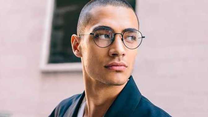 What are some things girls find attractive about men?
