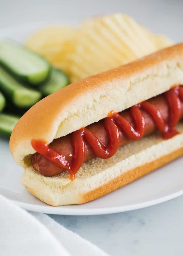 What is the best way to slice a hotdog bun?