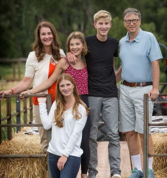 One of Bill Gates daughters is dating a black man, your thoughts?