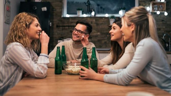 Can a guy have too many female friends?