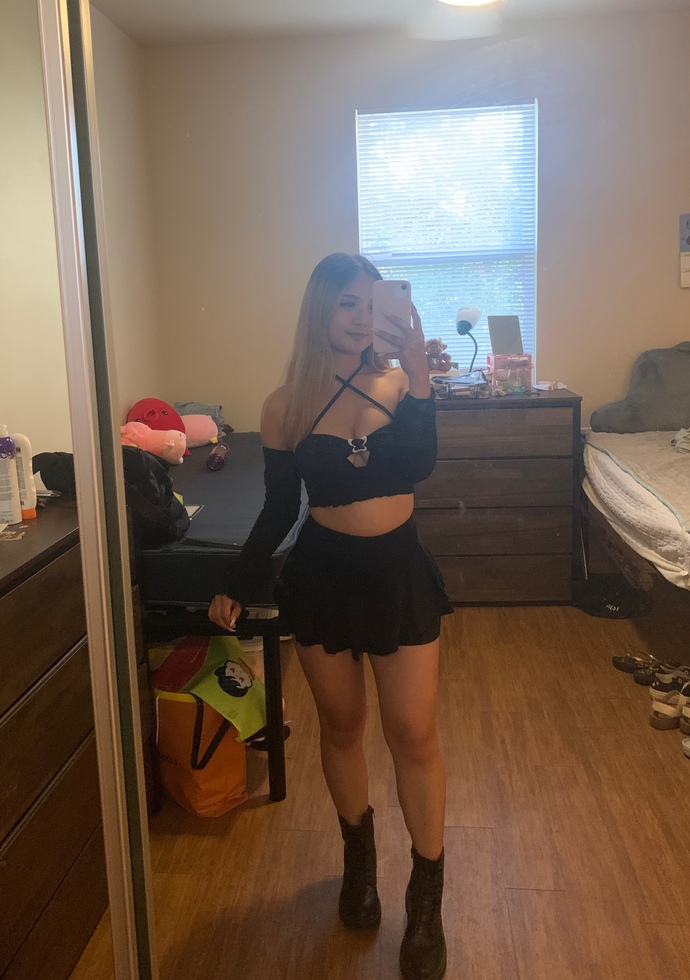 Which top is better for festival/rave?