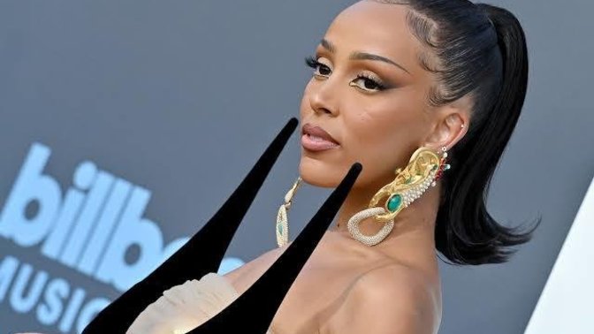 Do you think DOJA CAT is Stunningly Beautiful?