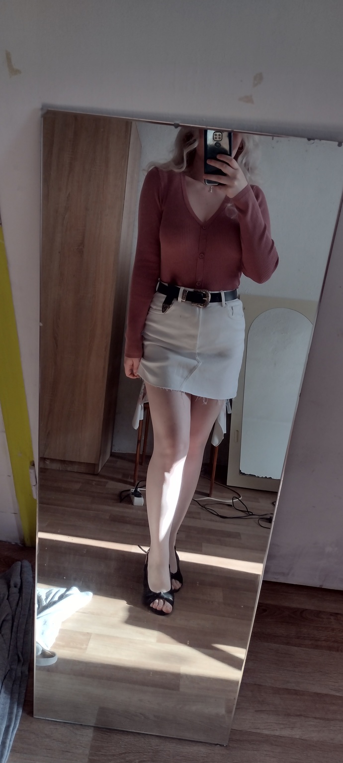 Im sorry Im in love with the color combination.
