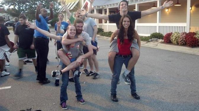 Guys, What do you think of giving girls piggyback rides (presently/ in the past if you're incapable now/in general)?
