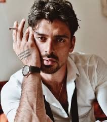 Are Italian people considered white or do you think Southern Europeans should have their own ethnicity?