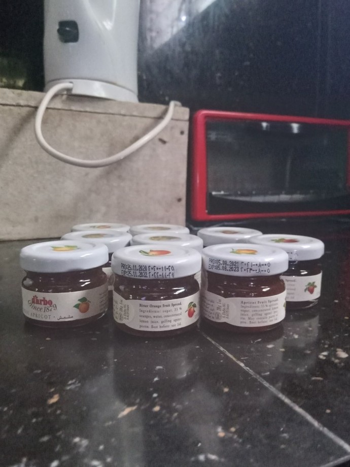 Would you buy mini jams like these?