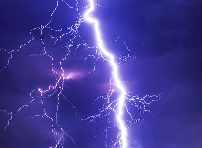If You Could Play With Lightning Without Getting Hurt, Injured, Killed Or Anything Else Would You?