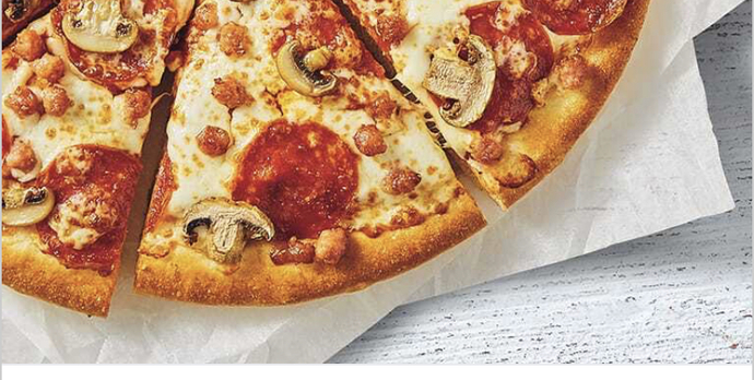 What Pizza Looks Better?