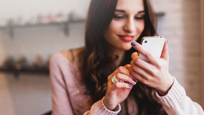 Is it unreasonable to expect a call from your fiance once a day?