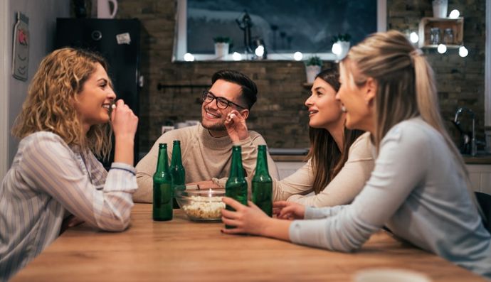 Ladies, questions about becoming friends with women?