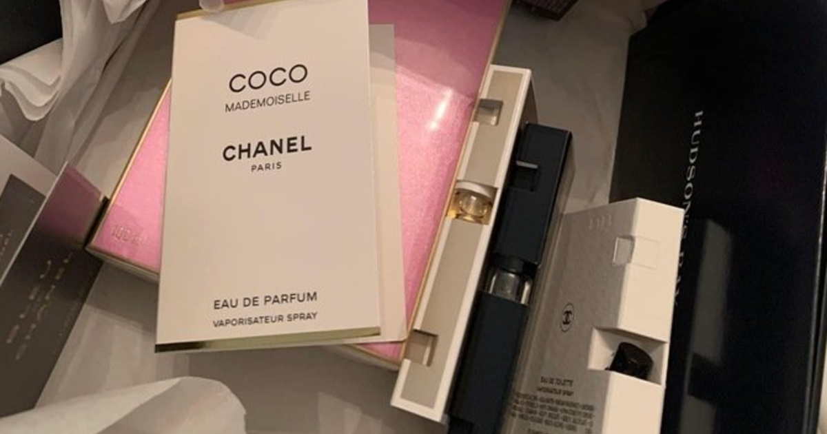 Ladies, what perfume do you wear? Guys, does the perfume smell of a