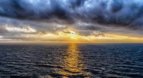 Geography Question #3 - HOW MANY OCEANS are there? Name them?