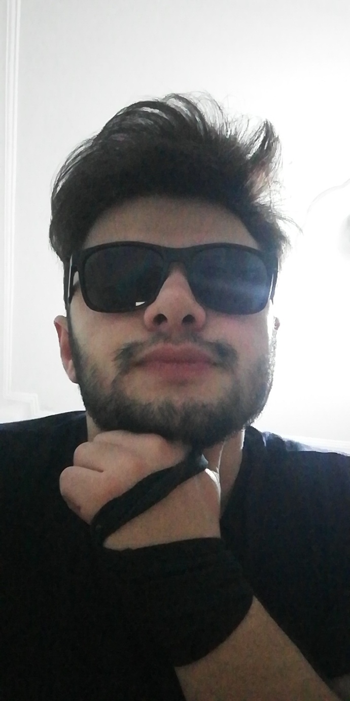 Do you think this sunglasses suits on me?