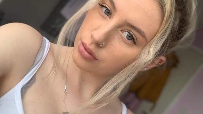 This a white girl I meet on a dating site is she real?