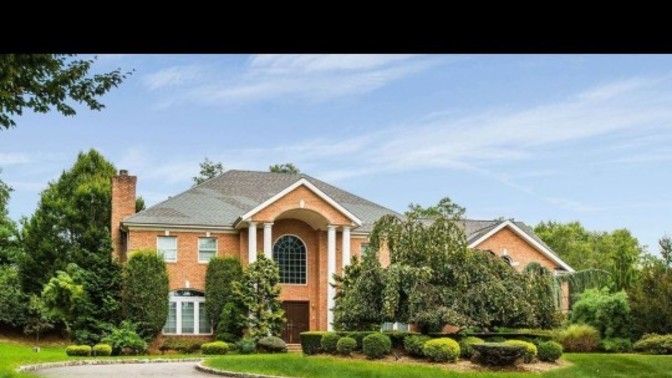 How much would it even cost to build a 5,345 square foot house?