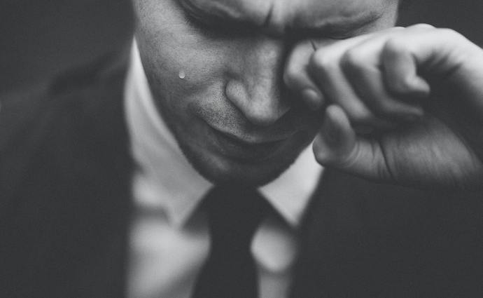 Does Crying Make a Man Weak Or Is Showing Emotion, a Masculine & Alpha Male Quality?