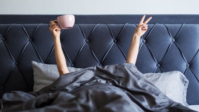 Growing up were you raised to let you mattress air out after waking up or did make your bed shortly after getting up?