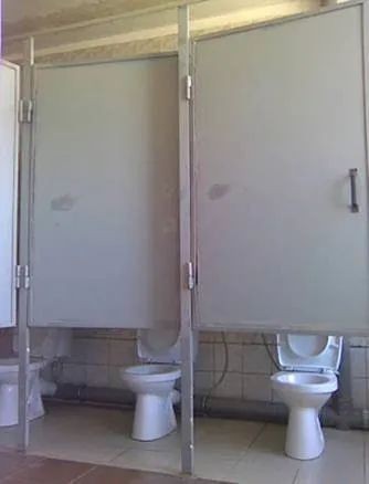 Would you use a bathroom/washroom/restroom like this?