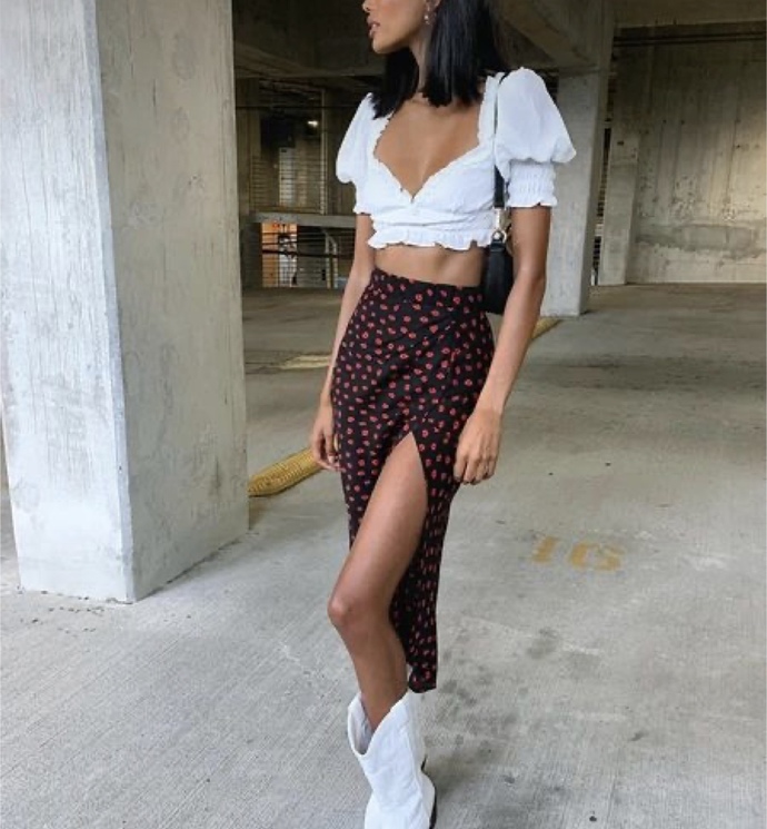 which slit skirt outfit is “cutest”?