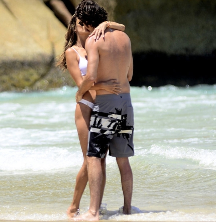 Have you ever had a love affair with someone you met on vacation only during the vacation?