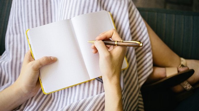 People who use diaries/journals. Do you ever write down questions and things you want and have yet to say to your significant other so you don't forg?