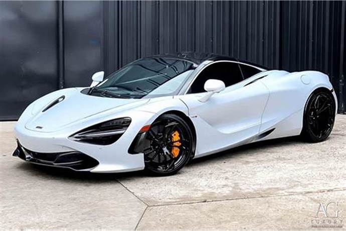 Between These 3 Black and White supercar pairs, which color looks better?