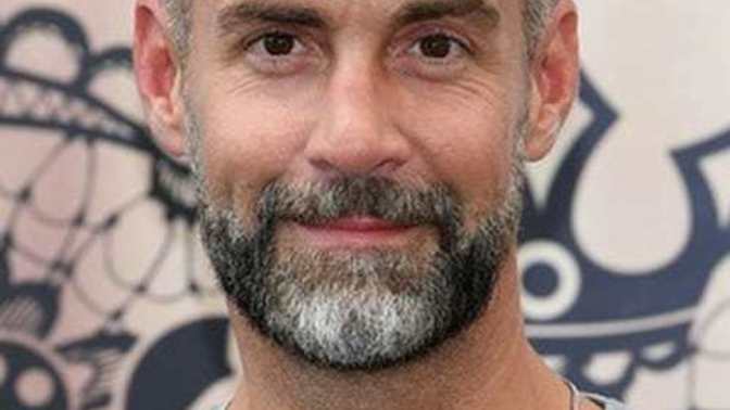 Do you like silver fox guys or girls?