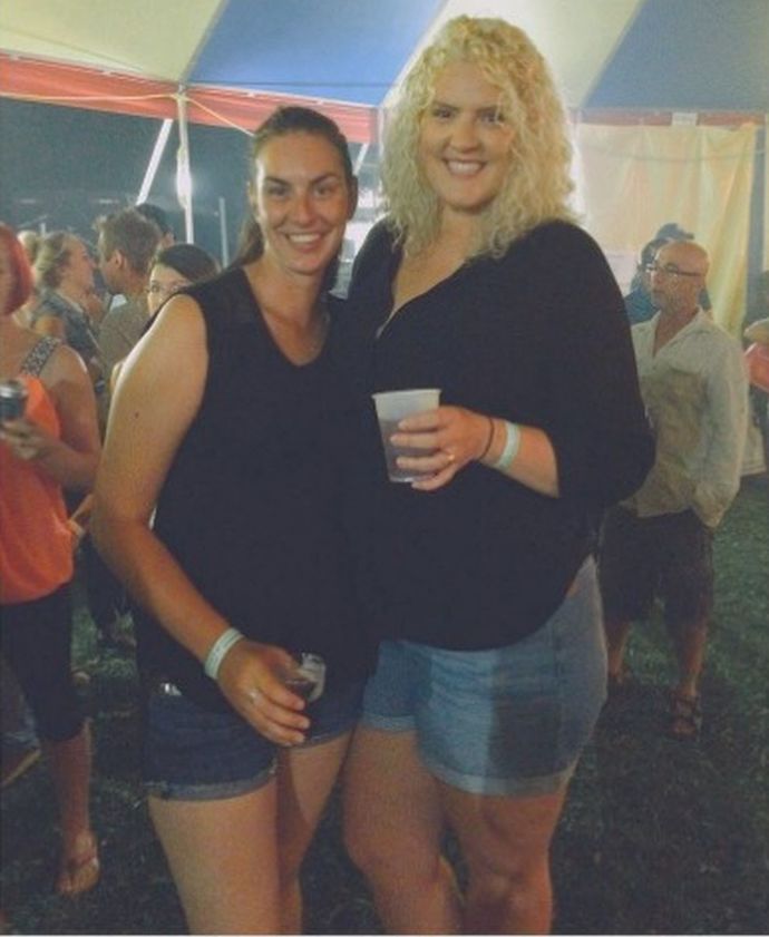 Guys, do you find tall women attractive? Or do you prefer short?