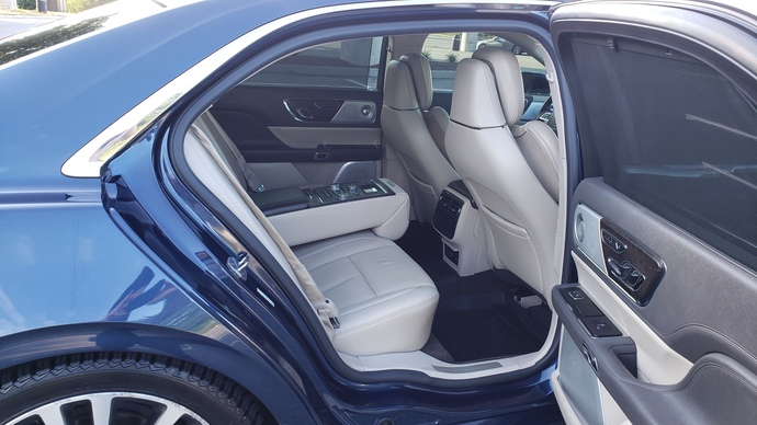 Right Rear Cabin.