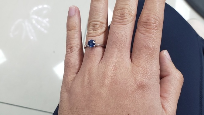 What do you think of this engagement ring? Would you propose to your SO with it?