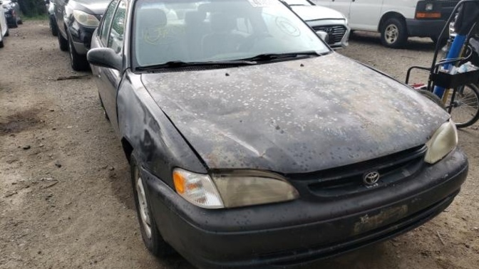Girls, if you meet a really handsome guy but he picks you up in this on the first date, would you be turned off?