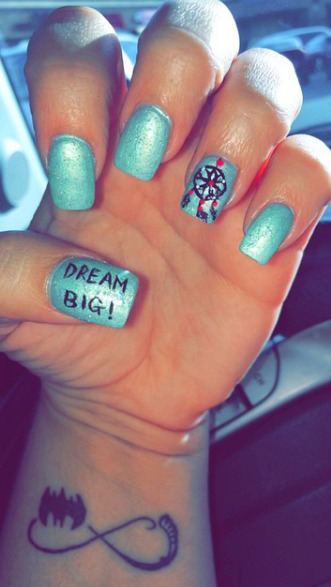 Girls, Claws or nails? ?