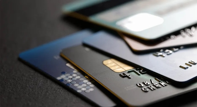 Can the spending cap, granted by your credit card company, go up if you pay off everything on time?