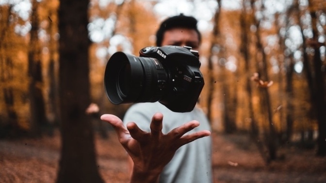 Ladies, are you ok with photographers?