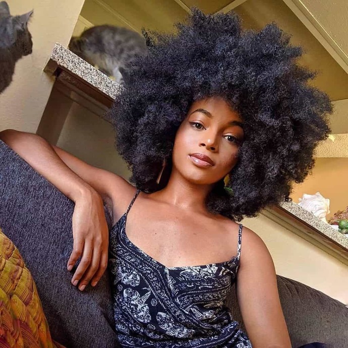 Which of these black women would you like go on a date with?