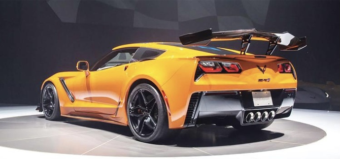 Which of these rare cars that are being auctioned off in 2022, is your favorite?