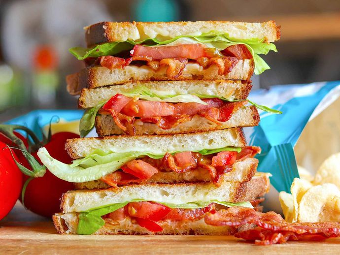 Could you date someone that hates bacon?