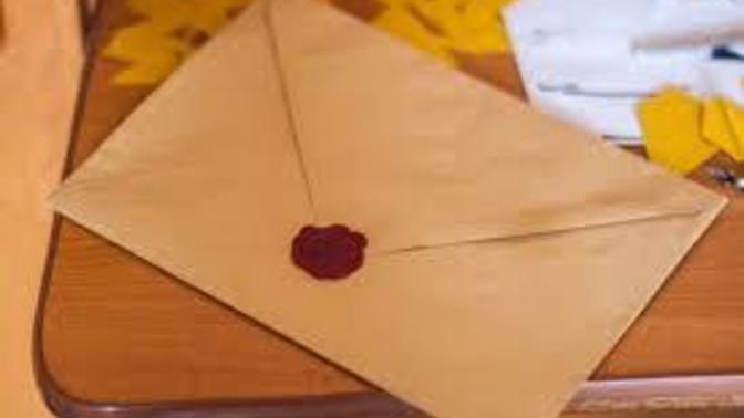 What side of the envelope does the stamp go on?