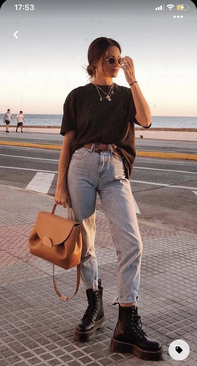 What do you think of girls wearing loose fitting clothes?