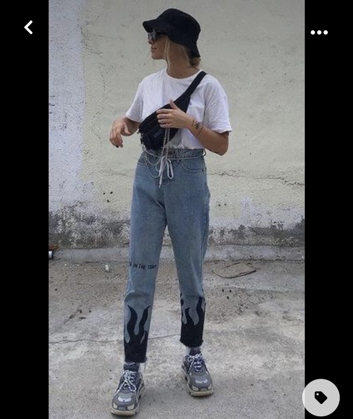 What do you think of girls wearing loose fitting clothes?
