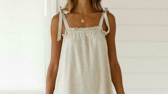 Girls, what do you prefer in terms of how clothing fits? Do you like the comfort of loose clothes? Or would you tolerate the pain?