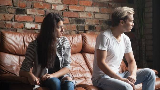 Why do I have to beg for a complement from my boyfriend?
