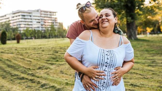 Chubby people, how do you feel about people expressing attraction to your weight?