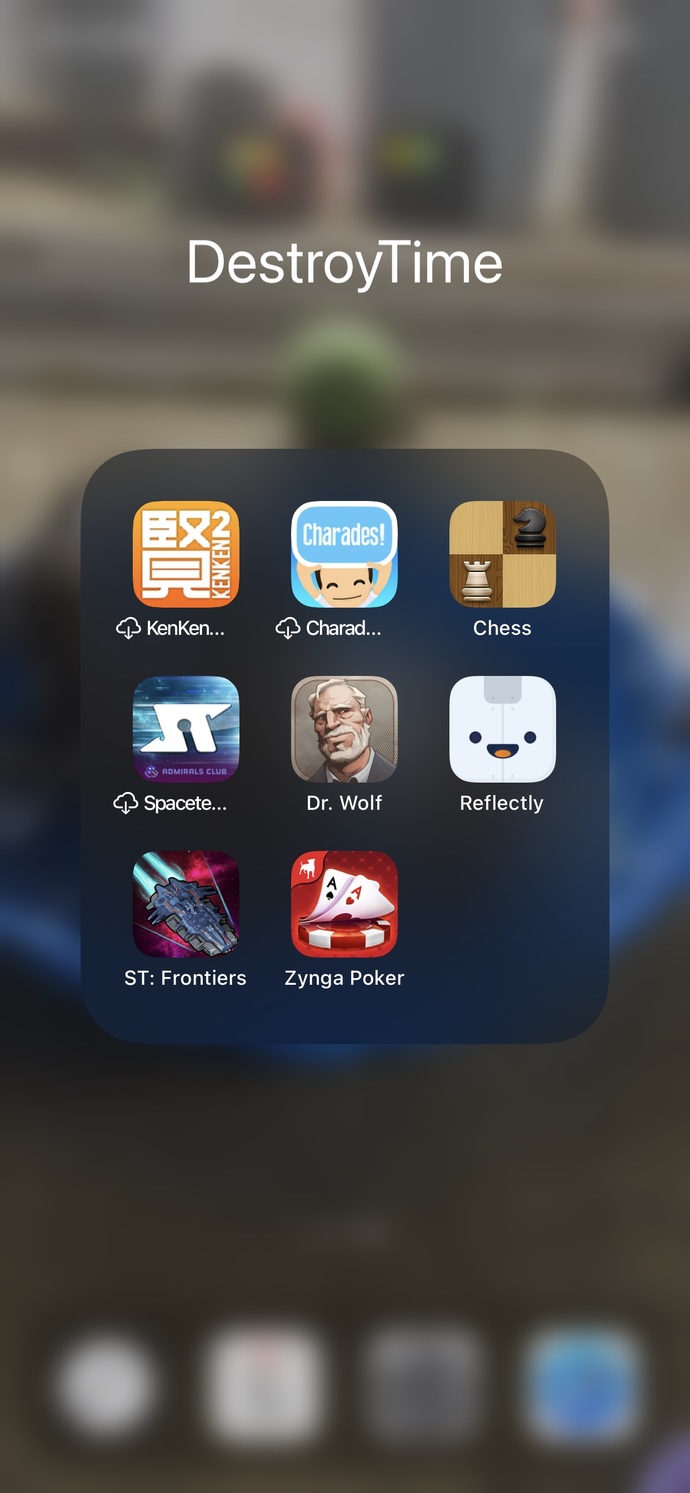 Do you play games on your cell phone? If so, which ones?