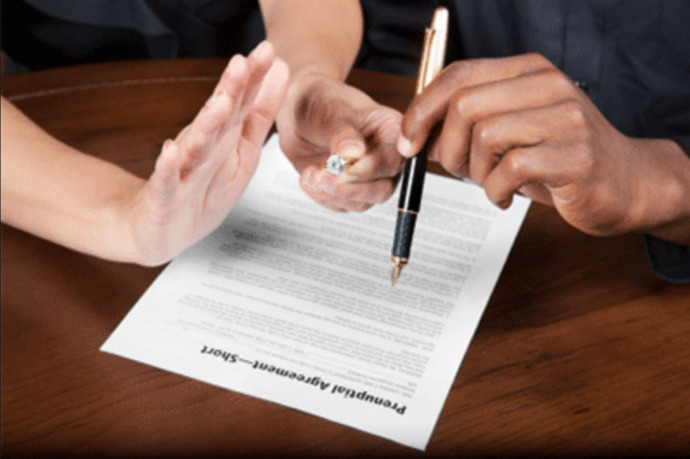 60% of women refuse to sign prenup