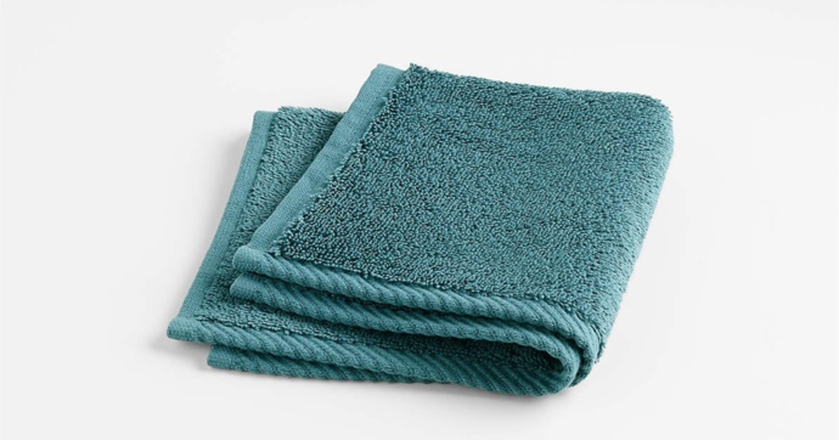 Do you use a washcloth, sponge, or just your hand to wash your body