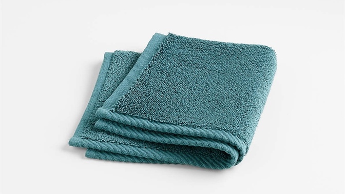 Do you use a washcloth, sponge, or just your hand to wash your body?
